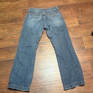 Classic Straight Leg Jeans in Medium Blue
